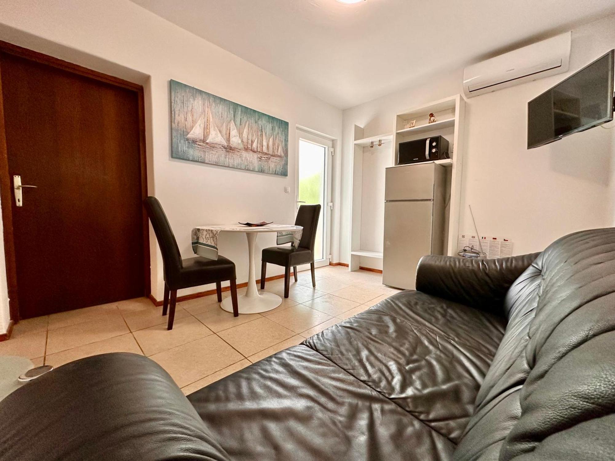 Apartments Z Njivice Bagian luar foto